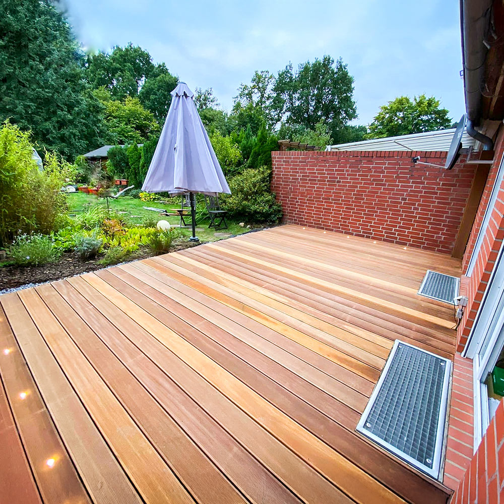 Zimmerei Lübeck - Veluxfenster, Terrassenböden